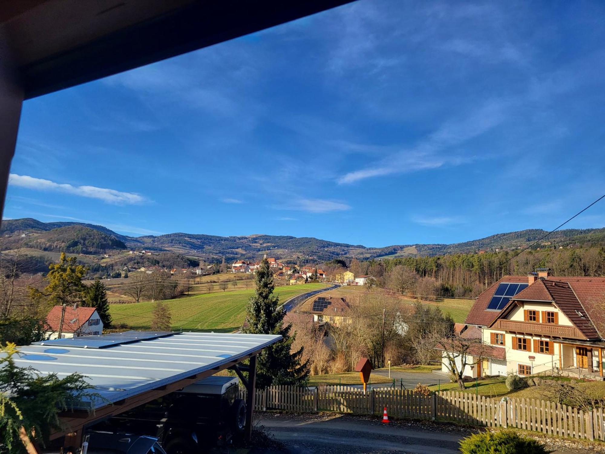 Zwei Schlafzimmer Ferienapartment Anna Am Stubenbergsee Inklusive Vier E-Bikes Exterior photo